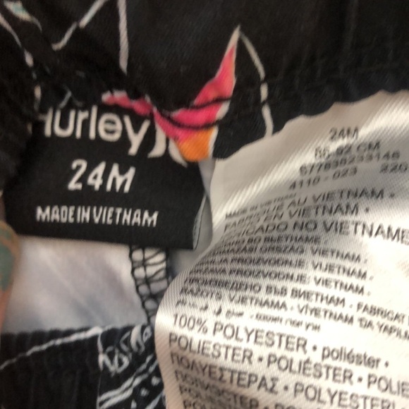 3/$15 SALE HURLEY BOYS COLORFUL PARROT SWIM TRUNKS SIZE 24 MONTHS - Picture 3 of 5